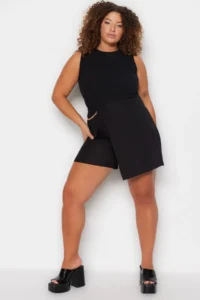 Trendyol Curve Black High Waist Finike Shorts Skirt & Bermuda
