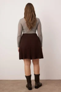Trendyol Curve Dark Brown Elastic Waist Mini Knitting Plus Size Skirt - Image 4