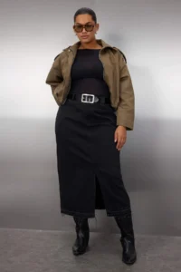 Trendyol Curve Black Front slit Midi Size 100% Cotton Non-Stretch Plus Size Denim Skirt - Image 2