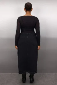 Trendyol Curve Black Front slit Midi Size 100% Cotton Non-Stretch Plus Size Denim Skirt - Image 4