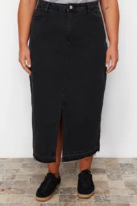 Trendyol Curve Black Front slit Midi Size 100% Cotton Non-Stretch Plus Size Denim Skirt - Image 9