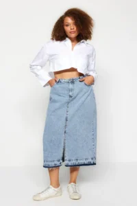 Trendyol Curve Mavi Front slit Midi Size 100% Cotton Non-Stretch Plus Size Denim Skirt - Image 3