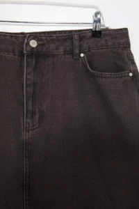 Trendyol Curve Brown Front slit Midi Size 100% Cotton Non-Stretch Plus Size Denim Skirt - Image 4