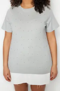 Trendyol Curve Gray Crew Neck with accessories 100% Cotton Knitting T-Shirt - Image 3
