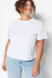 Trendyol Curve White Regular Crew Neck Stitching Detailed 100% Cotton Knitting Crop Plus Size T-Shirt - Image 2