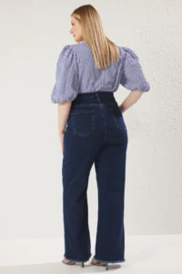 Trendyol Curve Dark Blue High Waist Dirty End Detailed Wide Leg comfort Plus Size Wide Leg jeans - Image 5