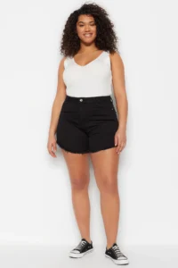 Trendyol Curve Black Tasseled Flexible skinny Fit Plus Size Denim Shorts & Bermuda - Image 5