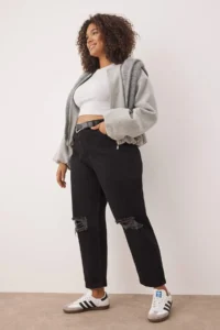 Trendyol Curve Black Destroy Detailed Mom Fit 100% Cotton Non-Stretch denim plus size jeans - Image 2