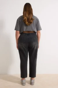 Trendyol Curve Anthracite Destroy Detailed Mom Fit 100% Cotton denim plus size jeans - Image 4