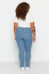 Trendyol Curve Mavi Flexible skinny denim jeans with Slit and Tassel Detail - Image 7