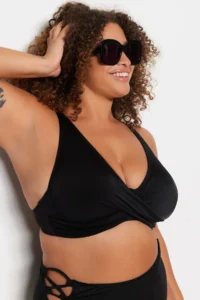 Trendyol Curve Black Deep V Shirred Plus Size Bikini Top - Image 3