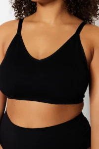 Trendyol Curve Black Sleeveless seamless Without underwire Wireless Flexible bralette Knitting Plus Size Bra - Image 4