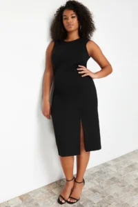Trendyol Curve Black Slit Detailed Midi Knitting Plus Size Dress - Image 3
