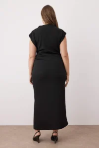 Trendyol Curve Black Ruffle Detailed Midi Knitting Dress - Image 4
