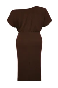 Trendyol Curve Brown Asymmetric Yaka slit Crepe Knitting Plus Size Dress - Image 11