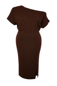 Trendyol Curve Brown Asymmetric Yaka slit Crepe Knitting Plus Size Dress - Image 12