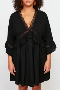 Trendyol Curve Black Sleeve Frilly Lace Stripe Detailed Mini Plus Size Beach Dress - Image 4