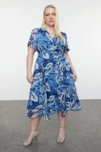 Trendyol Curve Mavi Tropik Yaprak Patterned Siphon Double breasted Weaving Dress