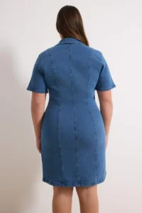 Trendyol Curve Mavi Front Zippered Middle Flexible denim Plus Size Dress - Image 4