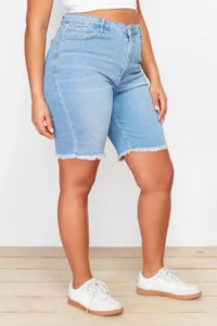 Trendyol Curve Mavi Hem Tassel Detailed Flexible skinny denim Shorts - Image 5