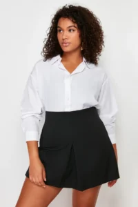 Trendyol Curve Black Weaving Shorts Skirt - Image 3