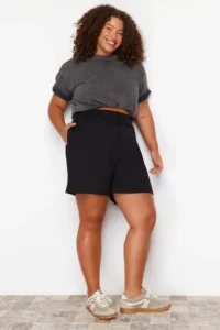 Trendyol Curve Black Button Detailed 100% Cotton Knitting Plus Size Shorts & Bermuda - Image 2
