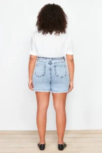 Trendyol Curve Light Blue High Waist Comofrt/Middle Flexible Straight Fit Plus Size denim Shorts - Image 6