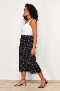 Trendyol Curve Black Polka Dot Fish Weaving Skirt - Image 3