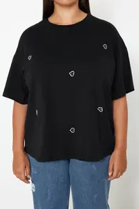 Trendyol Curve Black Heart Accessory Detailed Oversized/Bol Cut 100% Cotton Knitting T-Shirt - Image 5