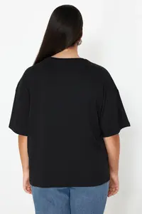 Trendyol Curve Black Heart Accessory Detailed Oversized/Bol Cut 100% Cotton Knitting T-Shirt - Image 6