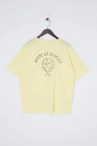 Trendyol Curve Yellow 100% Cotton Back Printed Oversized Cut Crew Neck Knitting T-Shirt - Image 8