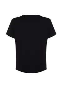 Trendyol Curve Black Oversized animals Printed Pocket detailed 100% Cotton Knitting Plus Size T-Shirt - Image 8