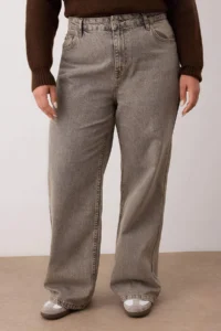 Trendyol Curve Gray High Waist Wide Leg denim plus size jeans - Image 3