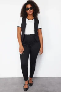 Trendyol Curve Black Leggings Look Extra Flexible Plus Size skinny jeans - Image 5