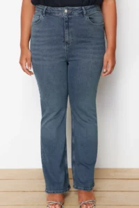 Trendyol Curve Mavi High Waist comfort/Middle Flexible flared leg Flare Fit Jeans - Image 3