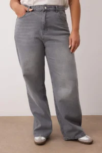 Trendyol Curve Gray High Waist Wide Leg Plus Size Wide Leg jeans - Image 3