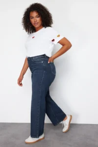Trendyol Curve Dark Blue High Waist Faded Effect Vintage Wash Wide Leg/Wide Leg 100% Cotton jeans - Image 3