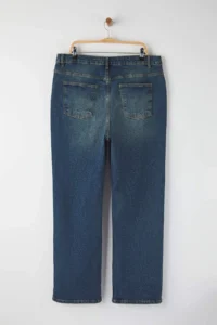 Trendyol Curve Mavi High Waist comfort/Middle Flexible Straight Fit denim plus size jeans - Image 7
