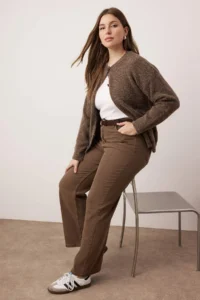 Trendyol Curve Brown High Waist Straight Fit denim plus size jeans - Image 2