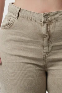 Trendyol Curve Beige High Waist Wide Leg plus size jeans - Image 3