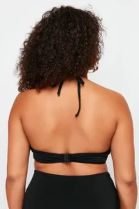 Trendyol Curve Black Boyundan Binding Detailed Plus Size Bikini Top - Image 6