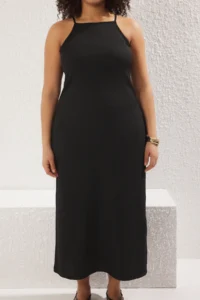Trendyol Curve Black Barbell Collar Crepe textured Material Maxi Size Knitting Plus Size Dress - Image 3