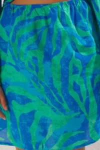 Trendyol Curve Mavi-Multicolored Cut Out Detailed Balloon Sleeve Voile beachwear Plus Size Dress - Image 4