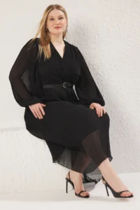Trendyol Curve Black Siphon pleated Arched Midi Weaving Plus Size Dress - Image 2