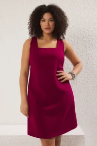 Trendyol Curve Plum Premium Square Neck Weaving Interlining Plus Size Dress - Image 2