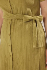 Trendyol Curve Khaki seersucker Midi Weaving Plus Size Shirt Dress - Image 3