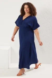 Trendyol Curve Navy Blue V-neck Short Sleeve textured Material Weaving Maxi Plus Size Dress