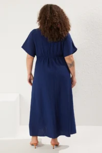 Trendyol Curve Navy Blue V-neck Short Sleeve textured Material Weaving Maxi Plus Size Dress - Image 5