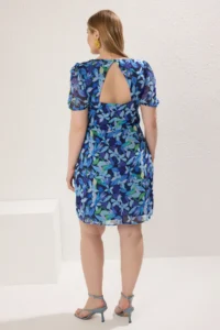 Trendyol Curve Mavi Floral Mini Siphon Weaving Plus Size Dress - Image 4