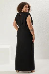 Trendyol Curve Black Sleeveless slit Weaving Plus Size Evening Gown/Graduation/Engagement/Evening Dress - Image 5